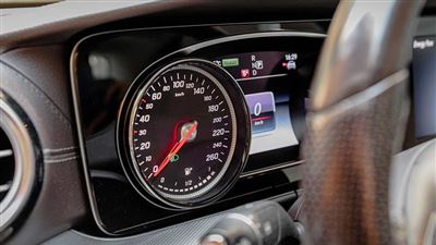 امکانات مرسدس بنز E350e