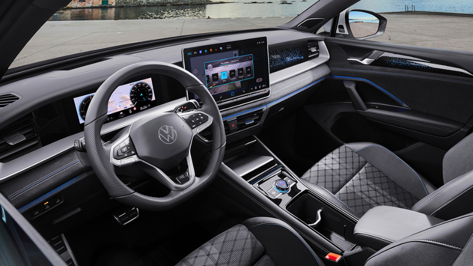بررسی فولکس واگن تایرون ال ماموت خودرو (VW Tayron L)