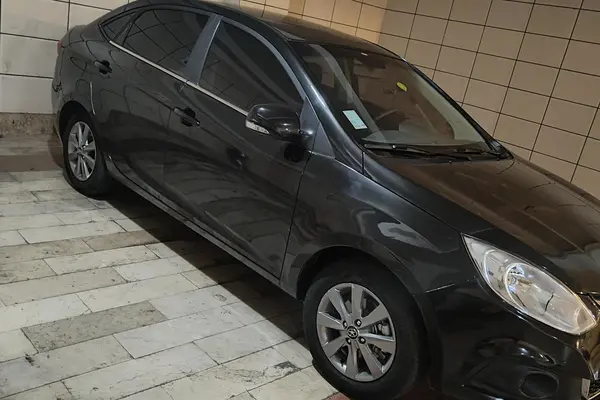 نمای 2 از خرید جک، جی 4، اتوماتیک، مدل 1403 مدل 1403 رنگ مشکی / داخل مشکی نقدی و اقساطی در خودروشاپ