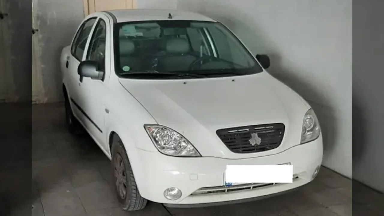 تیبا صندوق دار