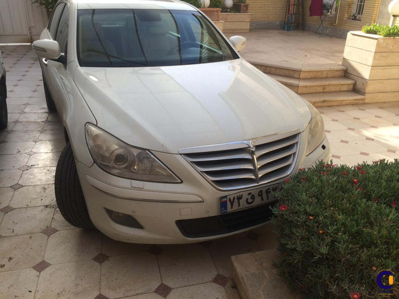 هیوندای جنسیس سدان مدل  2010-1389
