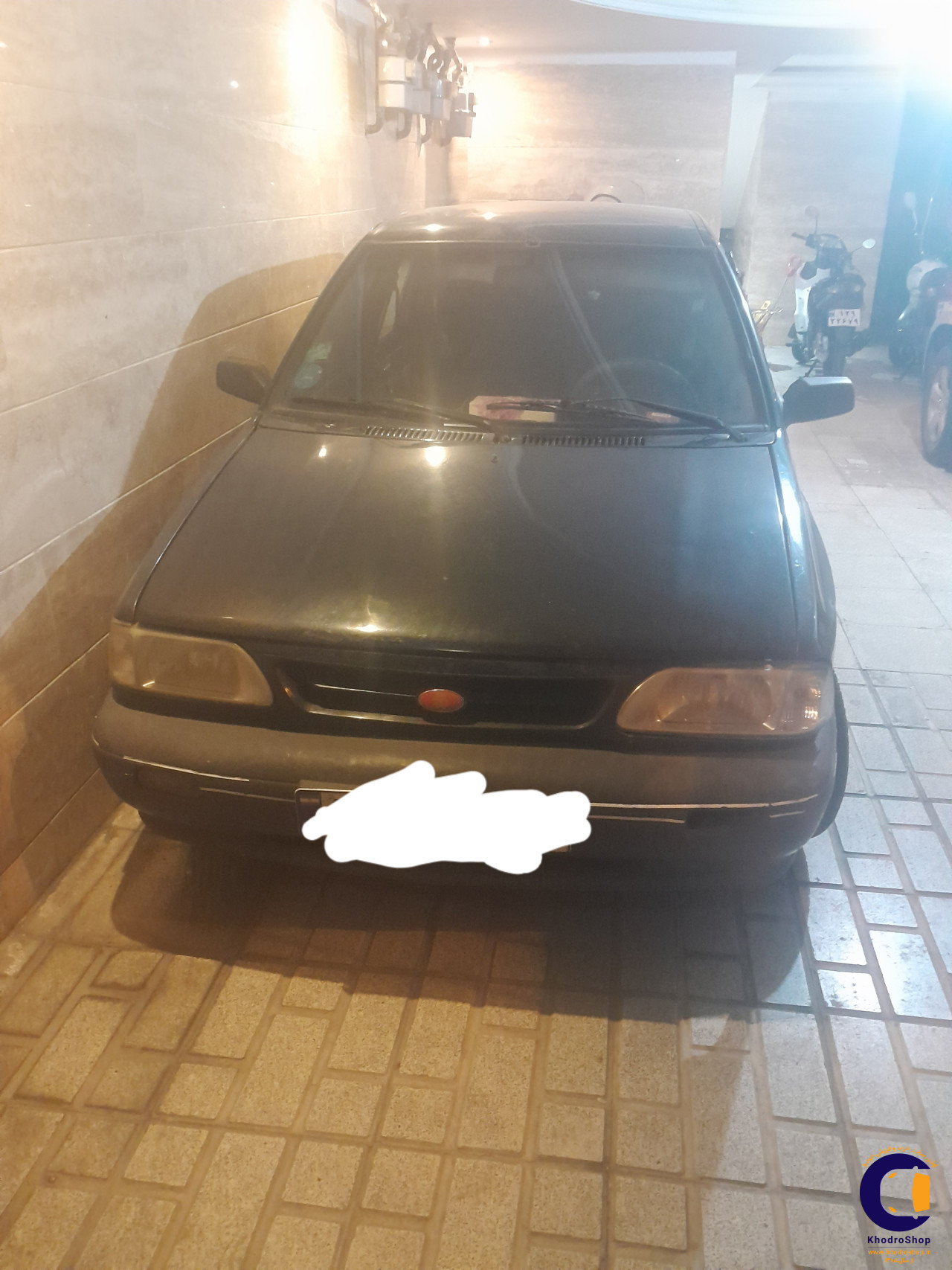 پراید صندوق‌دار بنزینی مدل  2004-1383
